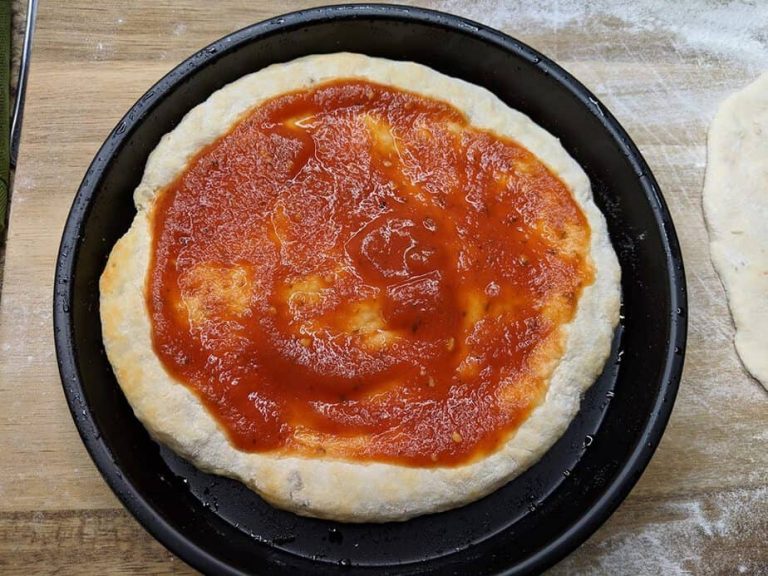 Weight Watchers Friendly Pizza Dough 3 SmartPoints - Smileys Points