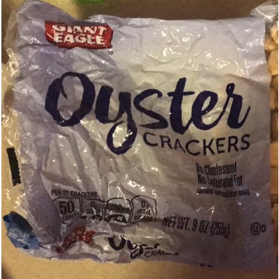 Giant-Eagle-Oyster-Cracker