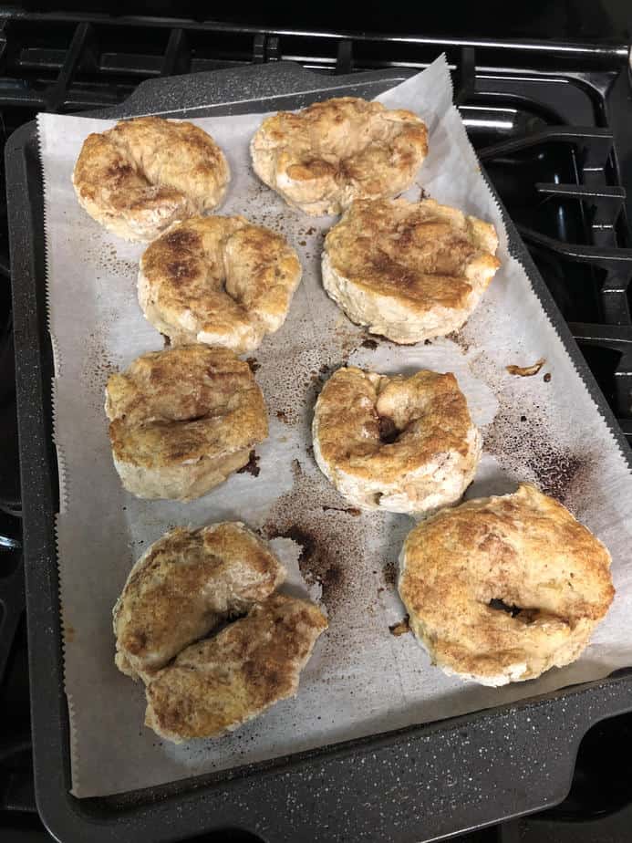Apple Pie Bagels