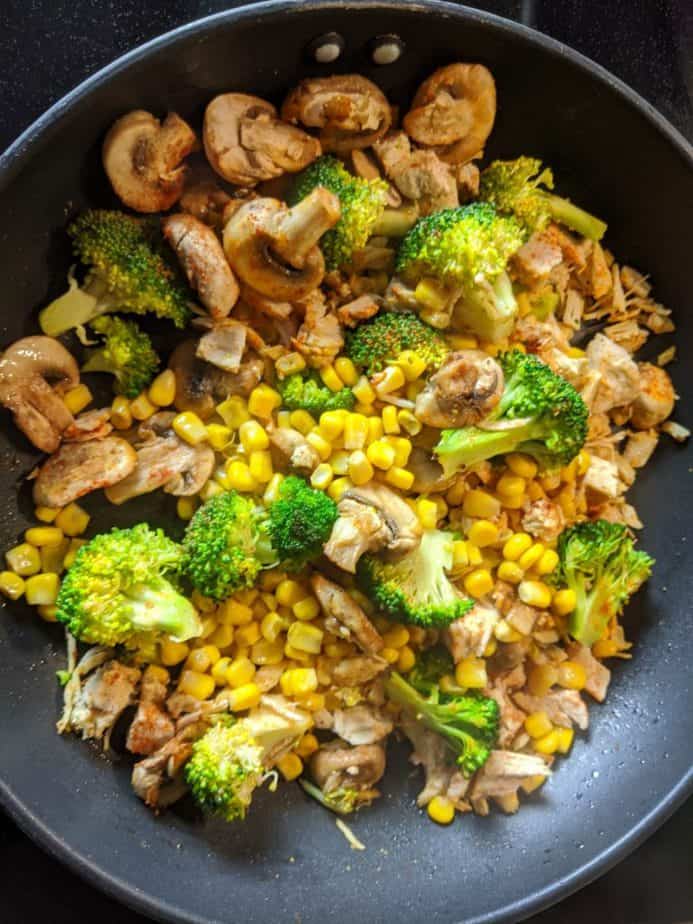 Broccoli Chicken and Rice skillet