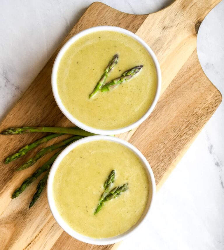 Instant Pot® Creamy Asparagus Soup