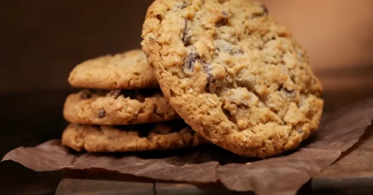Classic Oatmeal Raisin Cookie Recipe + Tips on Making Low Point Desserts
